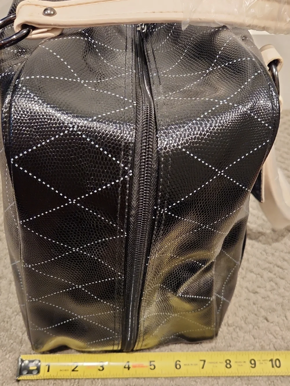 NEW/ VINTAGE Mary Kay Deluxe Black Cream Consultant Travel Luggage Tote Bag